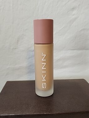 Skinn Cosmetics Scientific Color Foundation + Concealer 4W Peachy Medium New 1oz